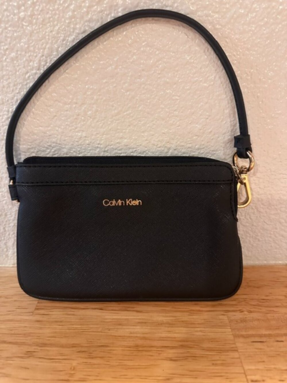 Calvin Klein Wristlet Bag Clutch Black 7"X 4.5"